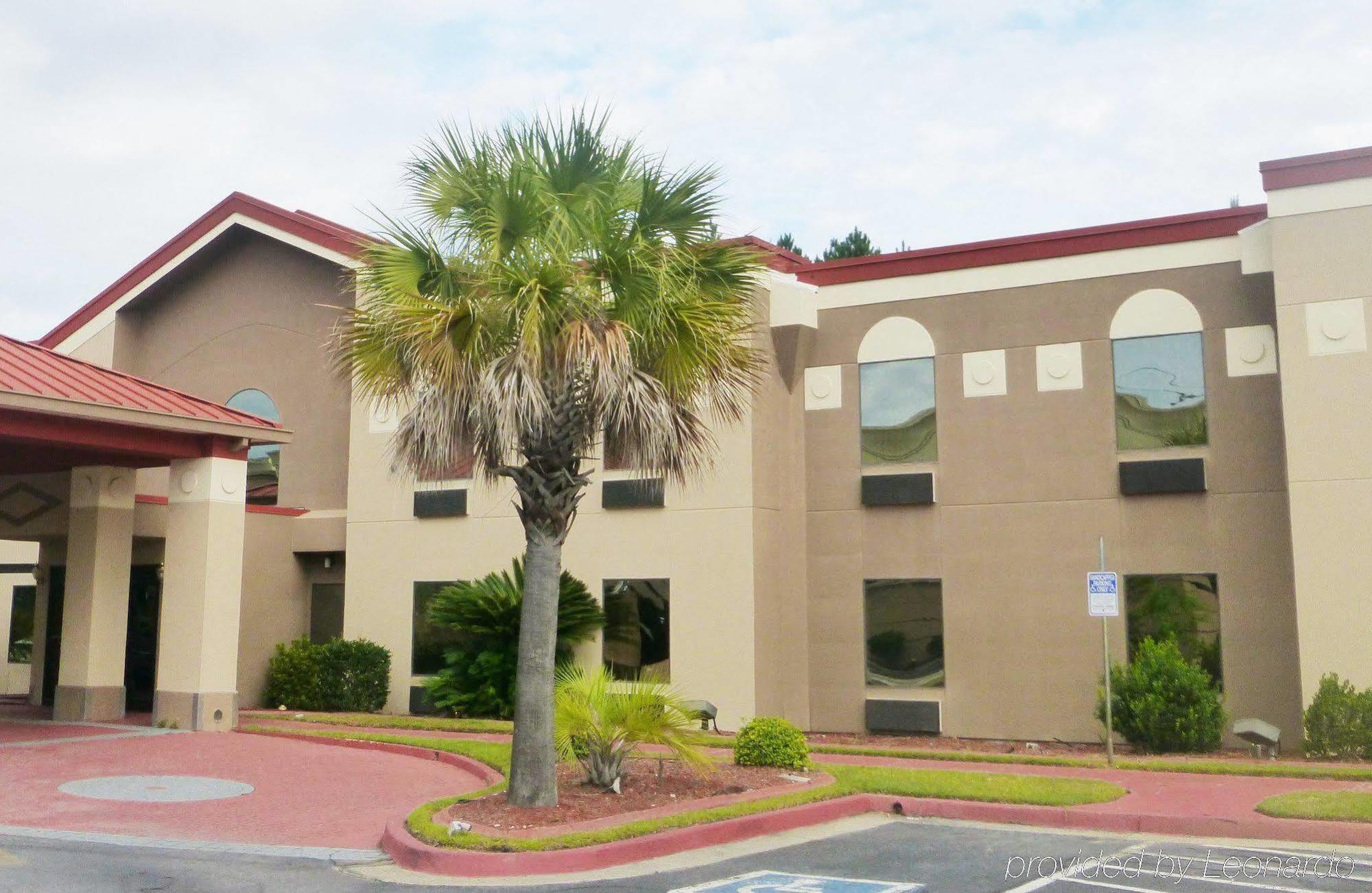 Clarion Pointe Hinesville Near Fort Stewart Eksteriør billede